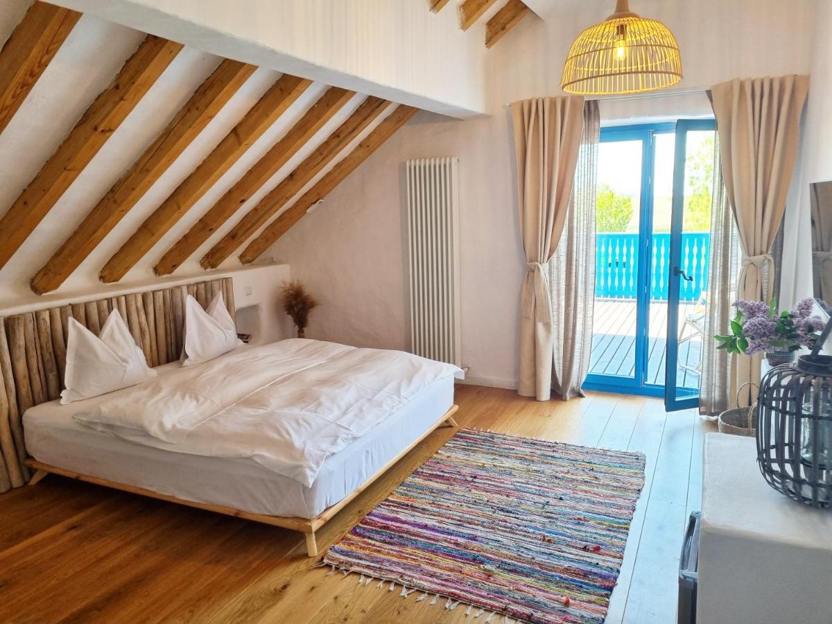 5 Chirpici - Small Traditional Resort Murighiol Exteriör bild